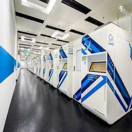 Resting Pods - Zzzleepandgo Wien Airport Швехат Екстериор снимка