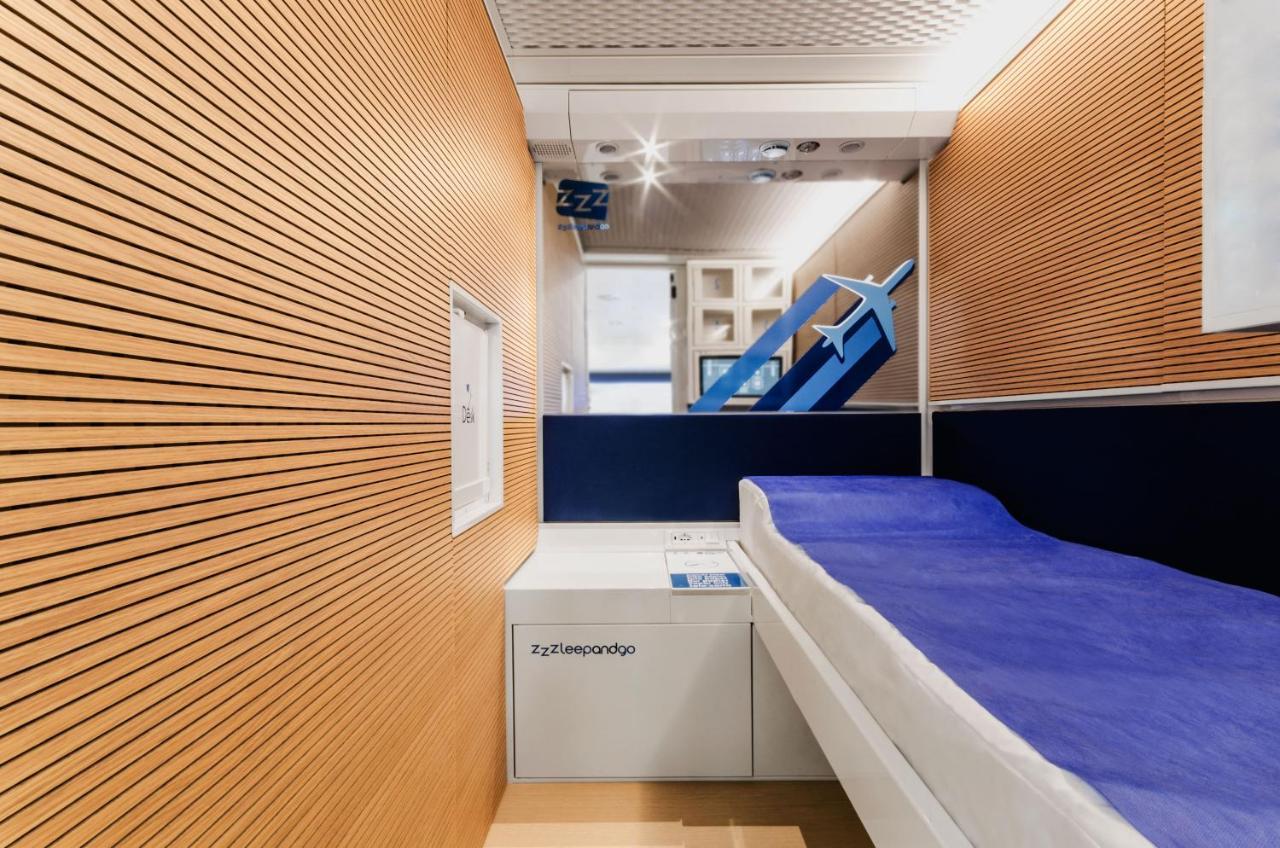 Resting Pods - Zzzleepandgo Wien Airport Швехат Екстериор снимка